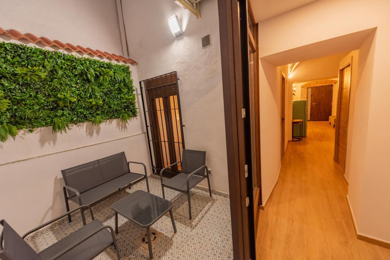 Appartement Galarza Deluxe Casa Xvi-Xvii Parking Privado Gratis à Caces Extérieur photo