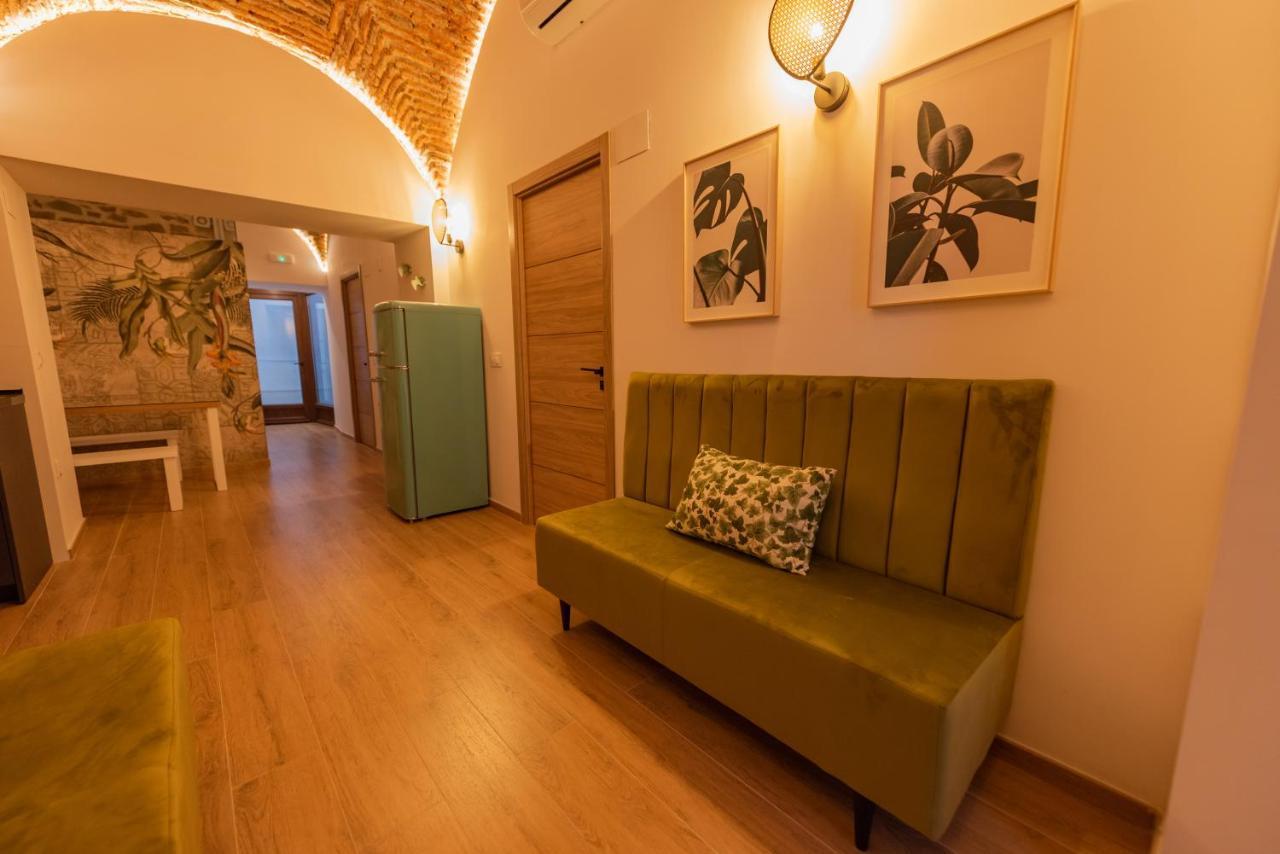 Appartement Galarza Deluxe Casa Xvi-Xvii Parking Privado Gratis à Caces Extérieur photo