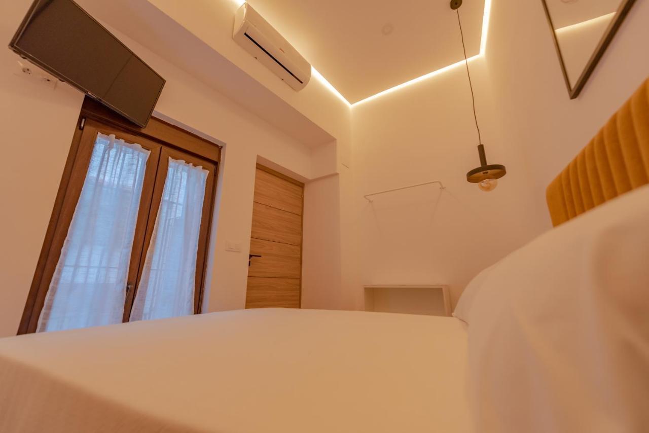 Appartement Galarza Deluxe Casa Xvi-Xvii Parking Privado Gratis à Caces Extérieur photo