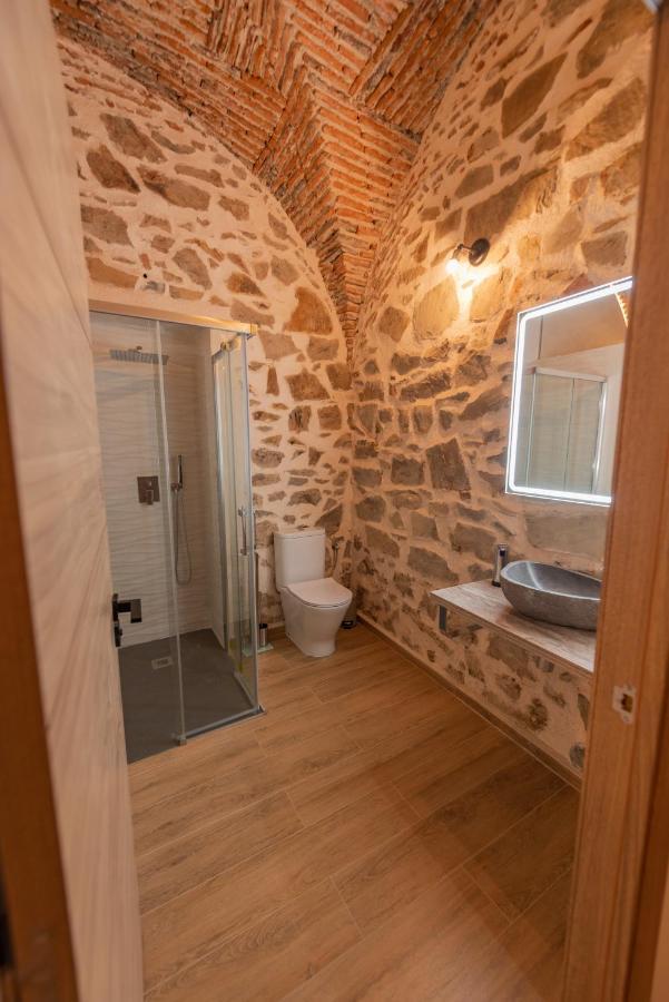 Appartement Galarza Deluxe Casa Xvi-Xvii Parking Privado Gratis à Caces Extérieur photo