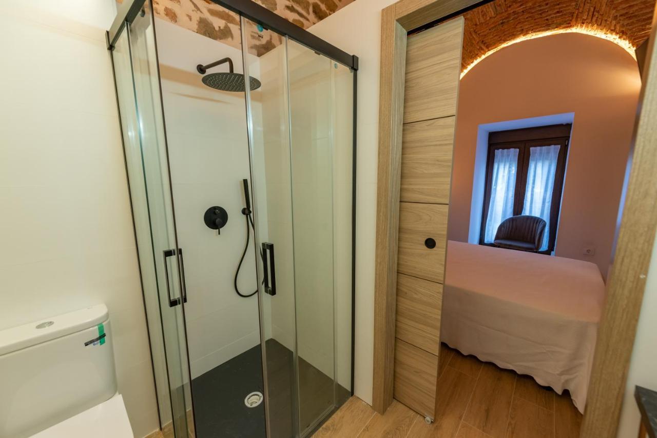 Appartement Galarza Deluxe Casa Xvi-Xvii Parking Privado Gratis à Caces Extérieur photo