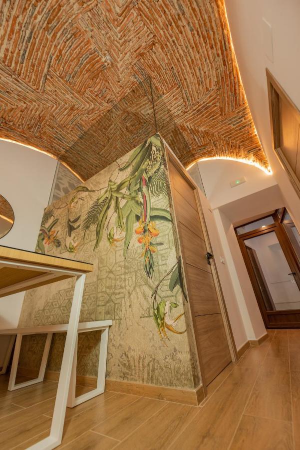 Appartement Galarza Deluxe Casa Xvi-Xvii Parking Privado Gratis à Caces Extérieur photo