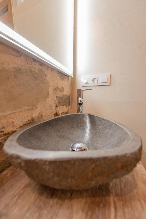 Appartement Galarza Deluxe Casa Xvi-Xvii Parking Privado Gratis à Caces Extérieur photo
